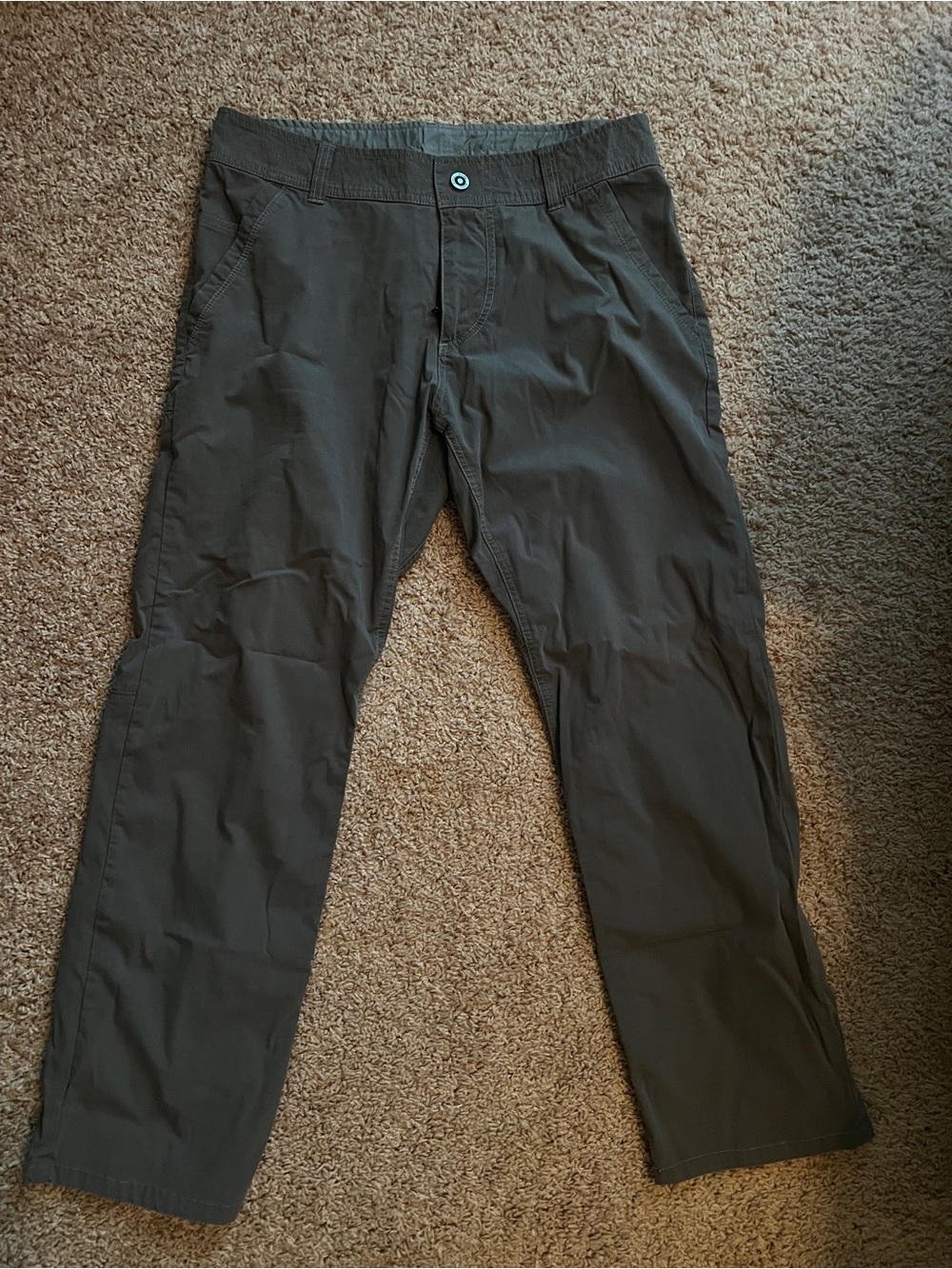 Kühl Slax chino pant men’s 33 x 30 carbon color